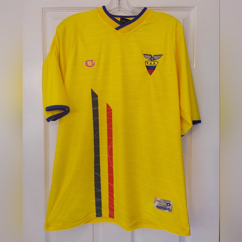 Optimus soccer Yellow V-neck blue  trim short sleeve.E.F. jersey shirt tee sz L